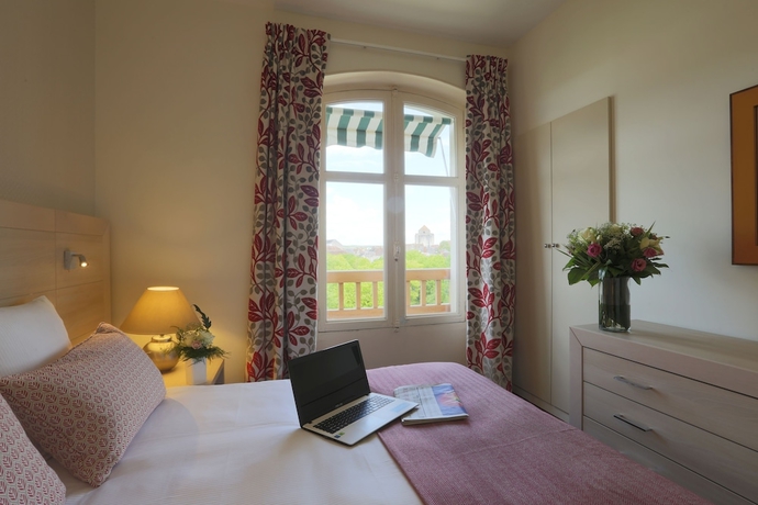 Imagen de la habitación del Hotel Les Loges du Parc, La Roche-Posay. Foto 3