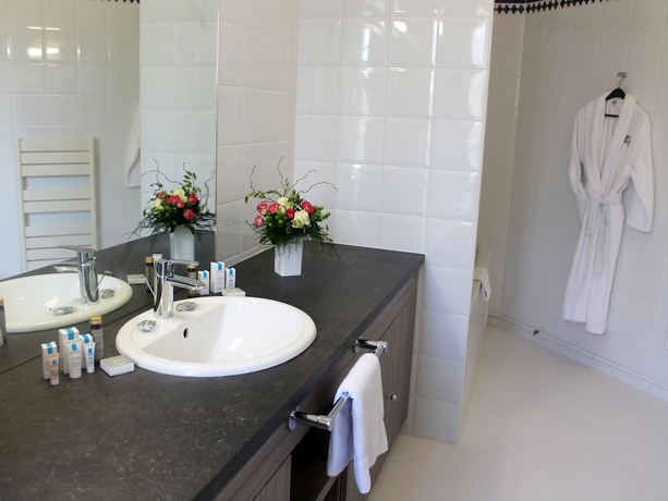Imagen de la habitación del Hotel Les Loges du Parc, La Roche-Posay. Foto 9