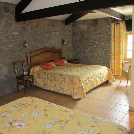 Imagen de la habitación del Hotel Les Magnolias. Foto 3