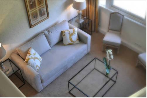 Imagen de la habitación del Hotel Les Manoirs De Tourgéville. Foto 8