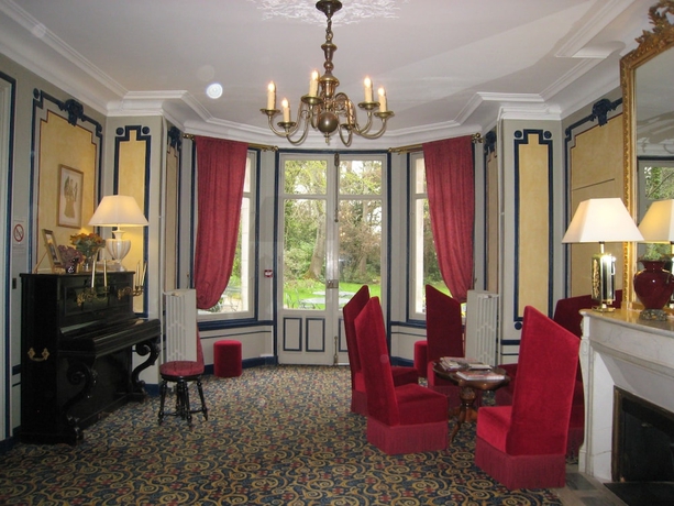 Imagen de los interiores del Hotel Les Maréchaux. Foto 13