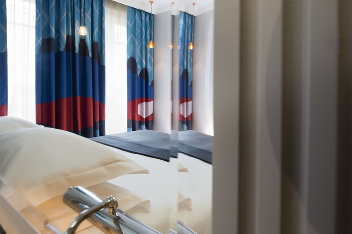 Imagen de la habitación del Hotel Les Matins De Paris and Spa. Foto 9