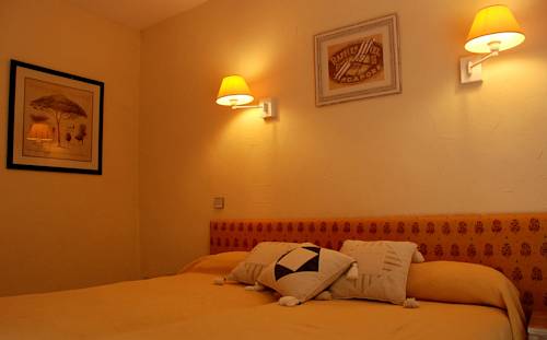 Imagen de la habitación del Hotel Les Mazets Des Roches. Foto 13