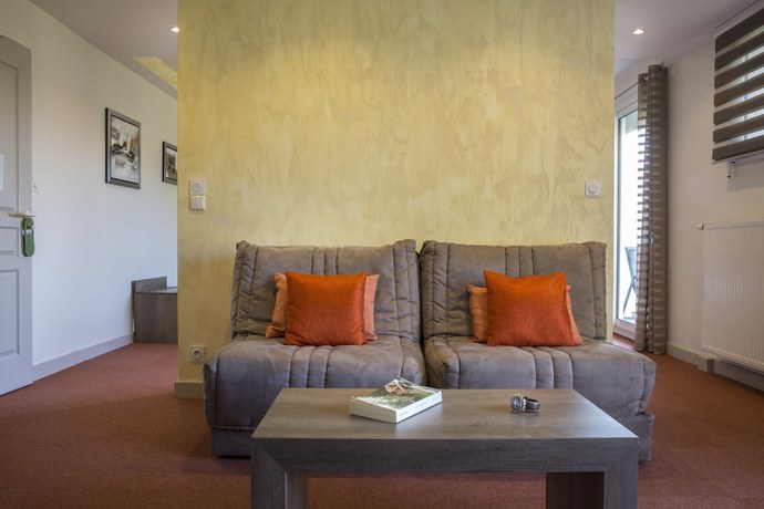 Imagen de la habitación del Hotel Les M&eacute;sanges. Foto 12