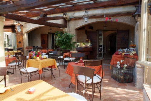 Imagen general del Hotel Les Messugues. Foto 5