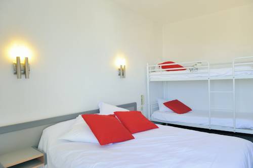 Imagen de la habitación del Hotel Les Mimosas, Argeles Sur Mer. Foto 5
