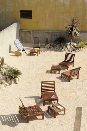 Imagen de la habitación del Hotel Les Mimosas. Foto 6