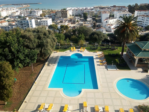 Imagen de la piscina del Hotel Les Mimosas Tabarka. Foto 19