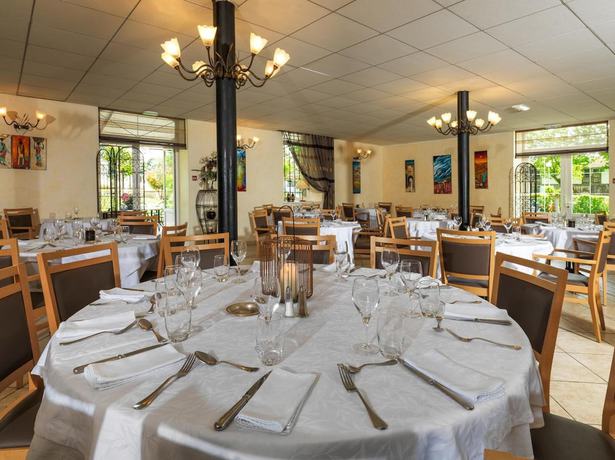 Imagen del bar/restaurante del Hotel Les Minotiers. Foto 4