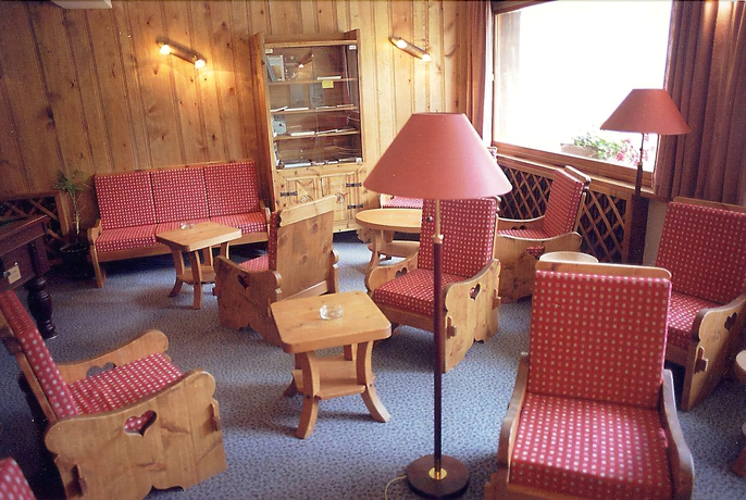 Imagen de los interiores del Hotel Les Mottets. Foto 7