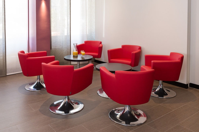 Imagen de los interiores del Hotel Les Nations, Ginebra. Foto 9