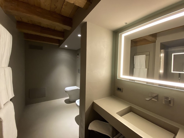 Imagen de la habitación del Hotel Les Neiges D'Antan. Foto 9