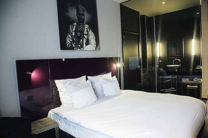 Imagen de la habitación del Hotel Les Nuits. Foto 12