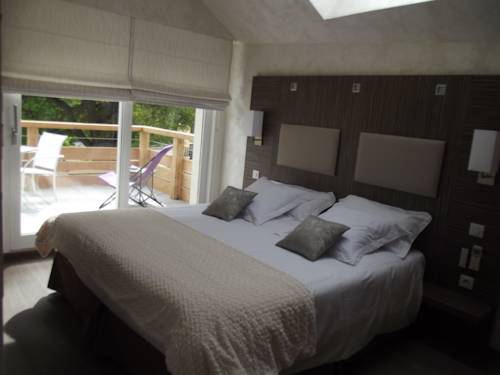 Imagen de la habitación del Hotel Les Olivades. Foto 4