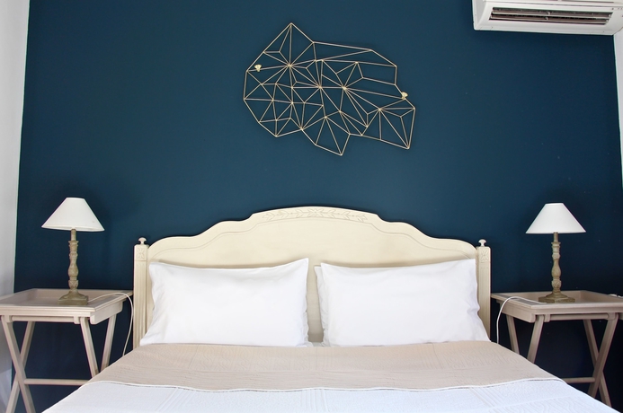 Imagen de la habitación del Hotel Les Oliviers. Foto 9