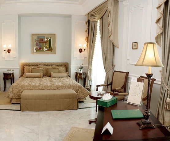 Imagen de la habitación del Hotel Les Oliviers Palace. Foto 11