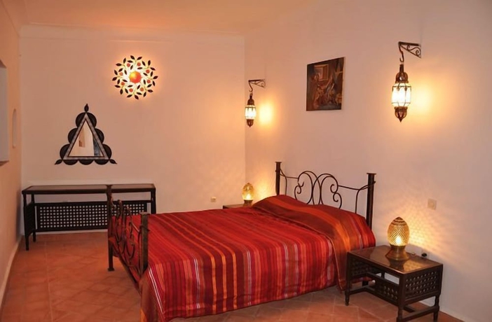 Imagen de la habitación del Hotel Les Oliviers de L Atlas. Foto 4