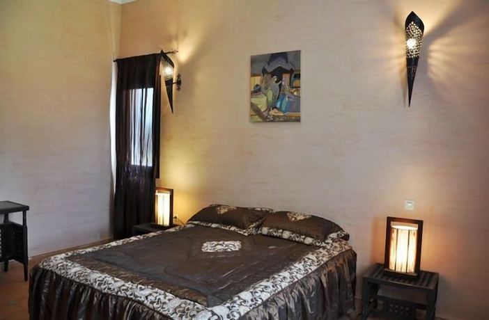 Imagen de la habitación del Hotel Les Oliviers de L Atlas. Foto 8
