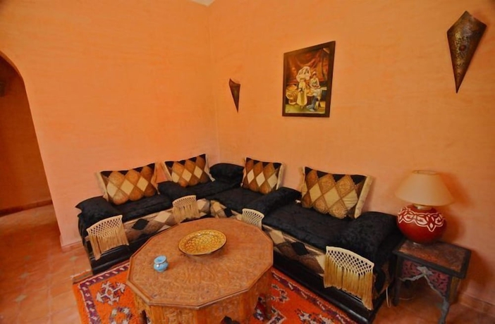 Imagen de la habitación del Hotel Les Oliviers de L Atlas. Foto 16