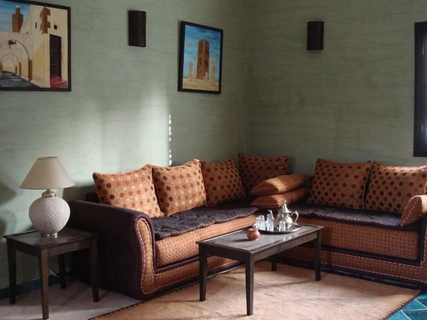 Imagen de la habitación del Hotel Les Oliviers de L Atlas. Foto 17