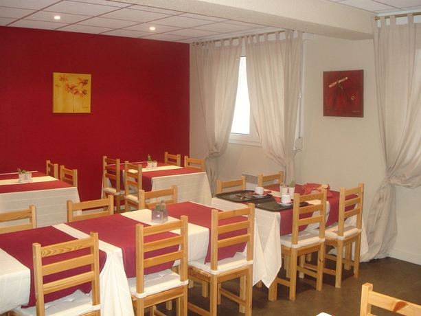 Imagen del bar/restaurante del Hotel Les Palatines - Residence. Foto 2