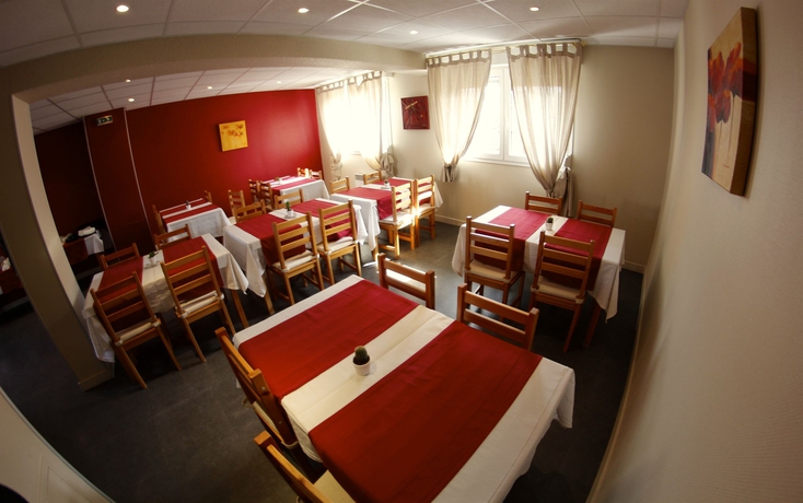 Imagen del bar/restaurante del Hotel Les Palatines - Residence. Foto 3