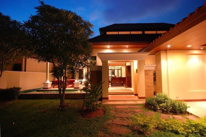 Imagen de los exteriores del Hotel Les Palmares Villas. Foto 9