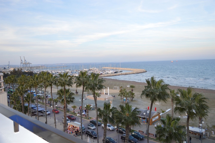 Imagen general del Hotel Les Palmiers Beach Boutique & Luxury Apartments. Foto 1