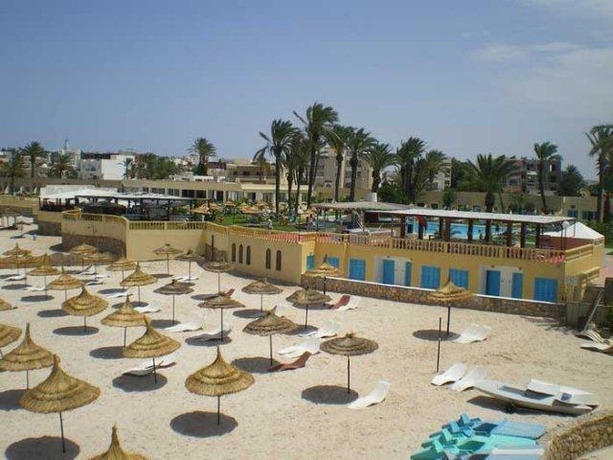 Imagen general del Hotel Les Palmiers Beach Holiday Village. Foto 5