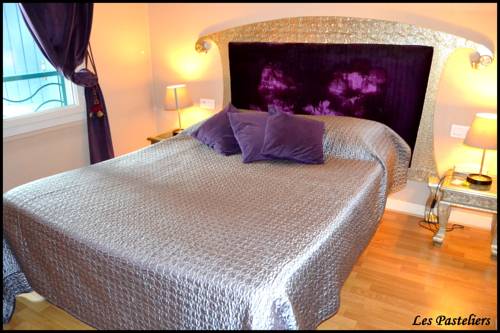 Imagen de la habitación del Hotel Les Pasteliers, Albi. Foto 6