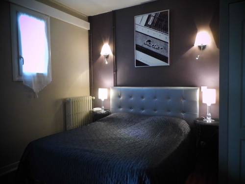 Imagen de la habitación del Hotel Les Pasteliers, Albi. Foto 11