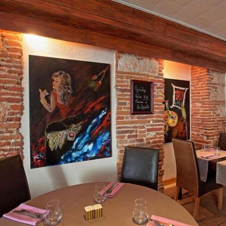 Imagen del bar/restaurante del Hotel Les Pasteliers, Lavaur. Foto 6