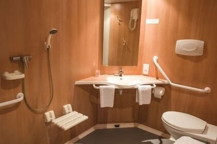 Imagen de la habitación del Hotel Les Paturelles. Foto 5