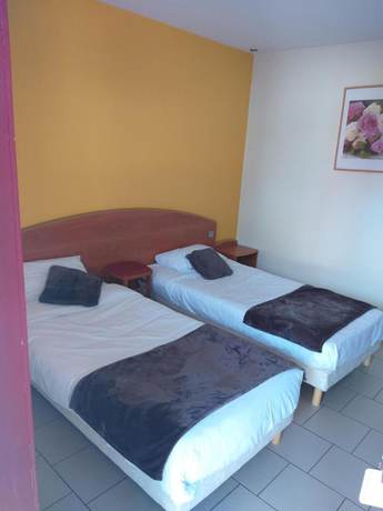 Imagen de la habitación del Hotel Les Paturelles. Foto 10