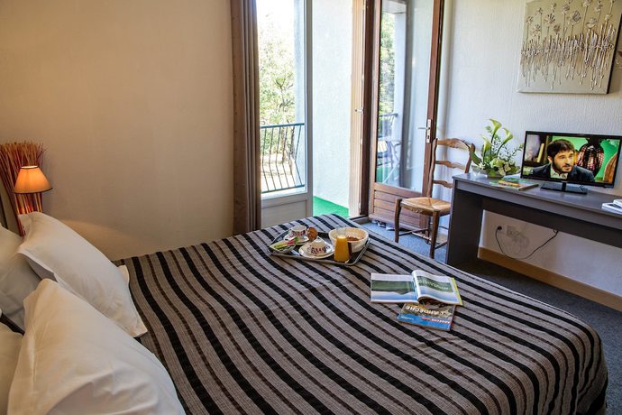 Imagen de la habitación del Hotel Les Persedes Sud Ardeche. Foto 10
