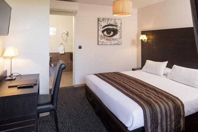 Imagen general del Hotel Les Pierres Dorées. Foto 8