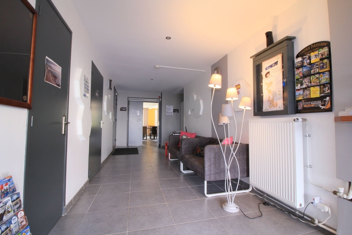Imagen de los interiores del Hotel Les Pieux. Foto 19
