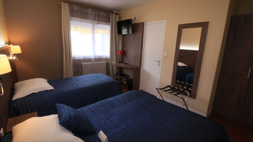 Imagen de la habitación del Hotel Les Pieux. Foto 12