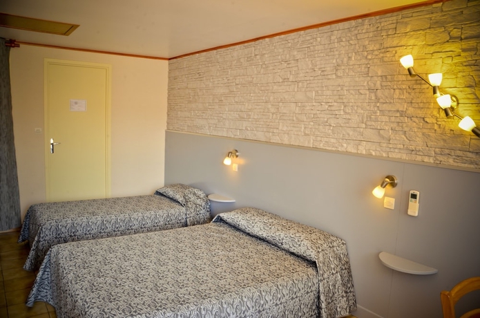 Imagen de la habitación del Hotel Les Pins. Foto 2