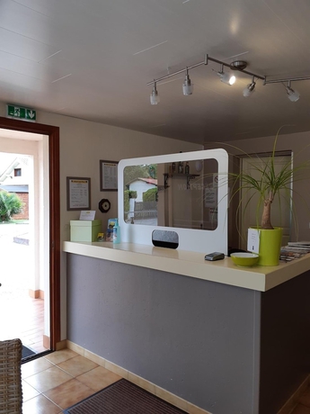 Imagen de los interiores del Hotel Les Pins. Foto 15