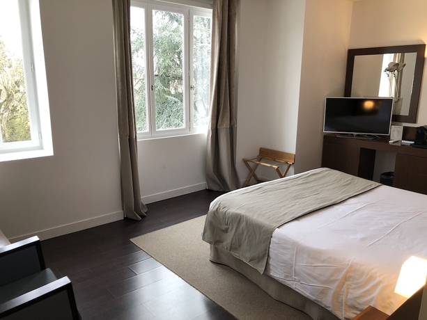 Imagen de la habitación del Hotel Les Pl&eacute;iades - Spa - Restaurant. Foto 11