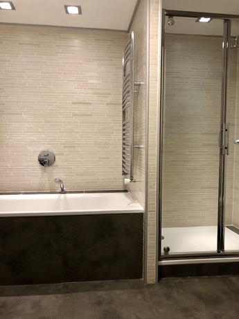 Imagen de la habitación del Hotel Les Pl&eacute;iades - Spa - Restaurant. Foto 16