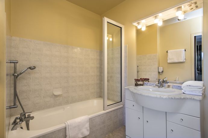 Imagen de la habitación del Hotel Les Portes d\'Apcher. Foto 15
