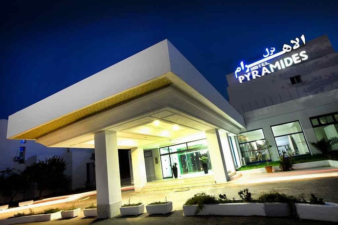 Imagen general del Hotel Les Pyramides. Foto 2