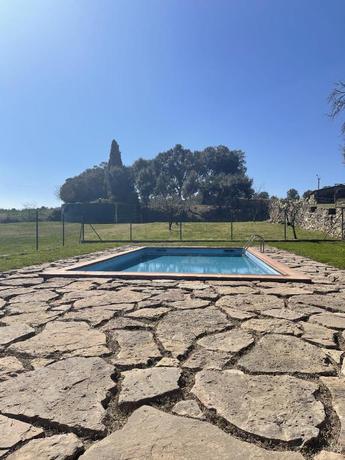 Imagen de la piscina del Hotel Les Quingles. Foto 8