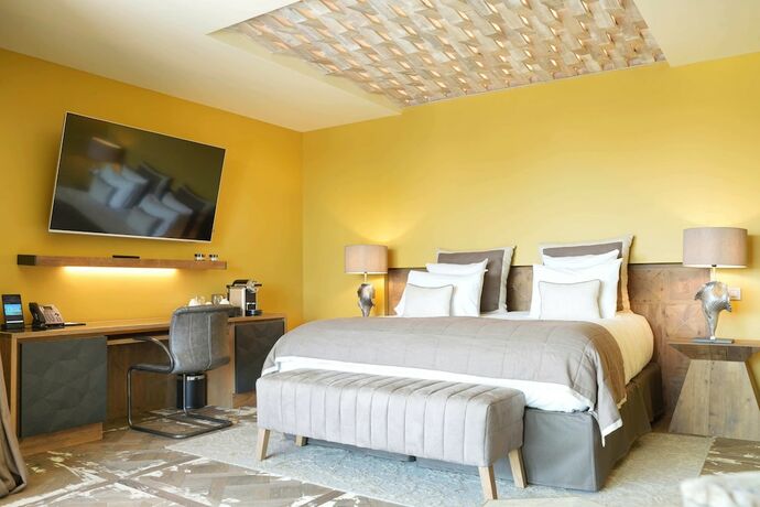 Imagen de la habitación del Hotel Les Regalia Hotel and SPA. Foto 17