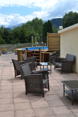 Imagen de los exteriores del Hotel Les Rhodos, Cordon. Foto 12