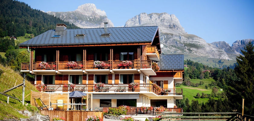 Imagen general del Hotel Les Rhodos. Foto 4