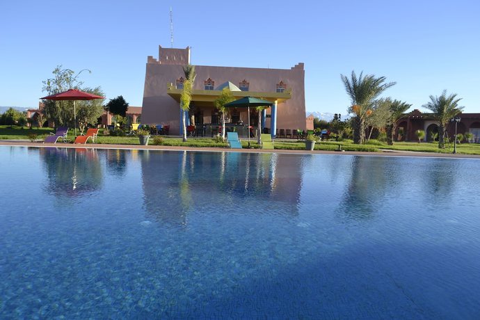 Imagen de la piscina del Hotel Les Riads de Jouvence. Foto 18