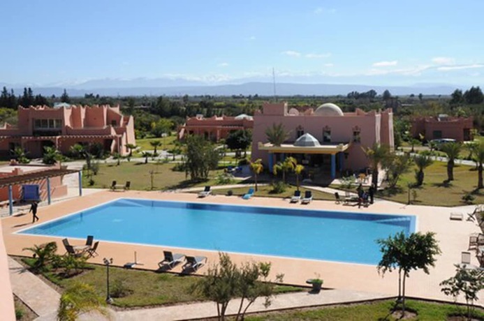 Imagen de la piscina del Hotel Les Riads de Jouvence. Foto 20